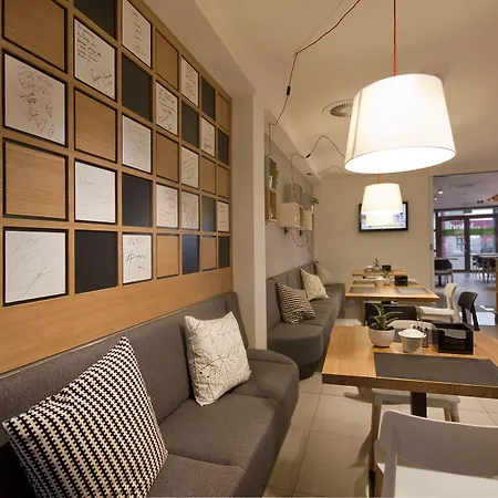 链接酒店 3* 特切夫