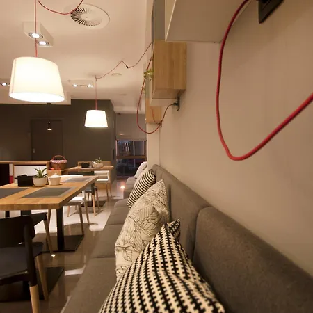 Hotel Link