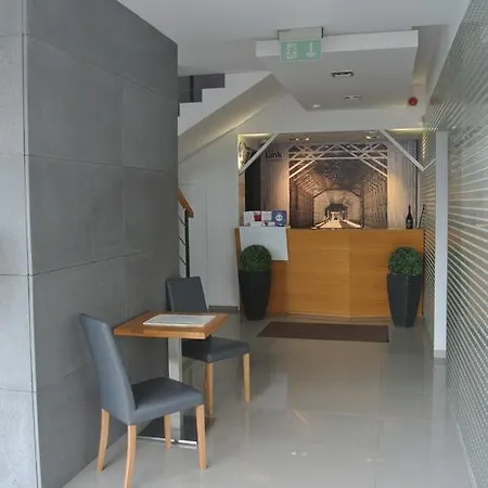 Link Hotel